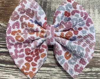 Multi-colored cheetah print 5” bow