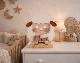 Gepersonaliseerd nachtlampje in de vorm van een schaap met naam – LED houten lamp voor de kinderkamer – cadeau voor pasgeborenen
