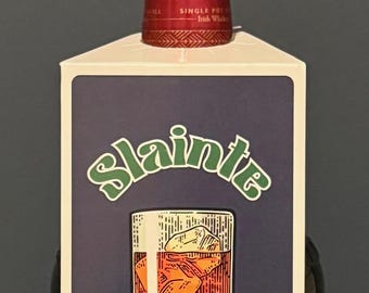 Etiqueta "Slainte" de Barfly