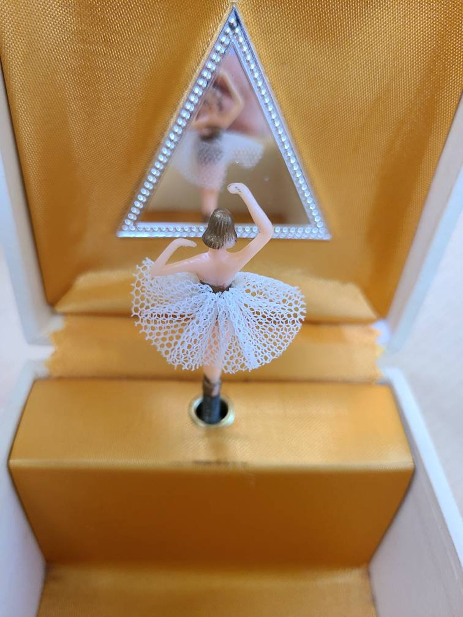 Vintage ballerina jewelry box spinning tiny dancer music box Etsy