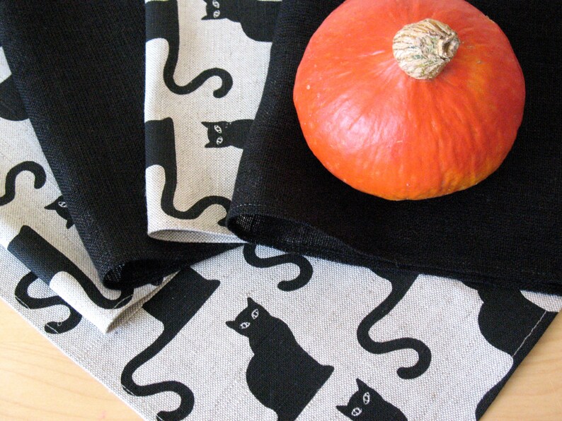Flax 18x18 size Linen Napkin Halloween Cat Black set of 8