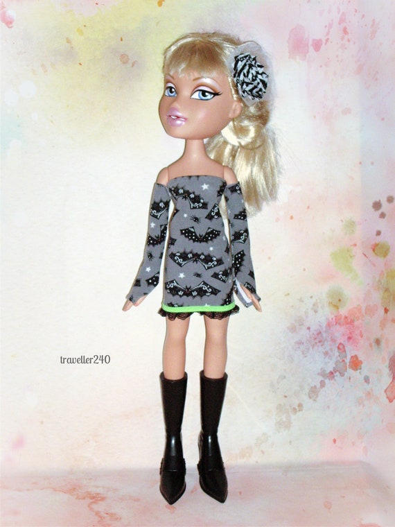 For 24 Big Bratz Dolls, Chloe & Friends, Flying Bats Mini Dress W/ Ruffle  Trim, Sleeves, Hairclip, Handmade Doll Clothes by Dolltraveller -   Canada