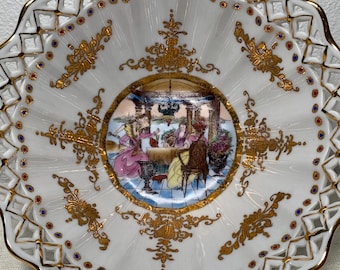 Bol de porcelana calada estilo Limoges / Dorado / Escena romántica vintage