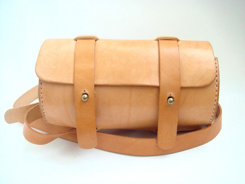 Slim Riveted Italian Vegetable Tanned Leather Wallet Etsy