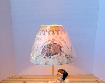 Vintage 1990s Betty Boop "Bed of Roses" Collectible Accent/Table Lamp