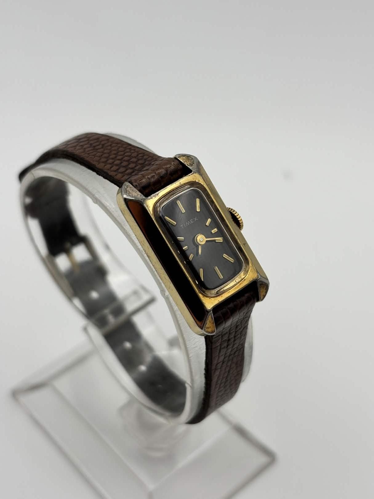 Vintage Timex Watch Women - Etsy Denmark display picture 1