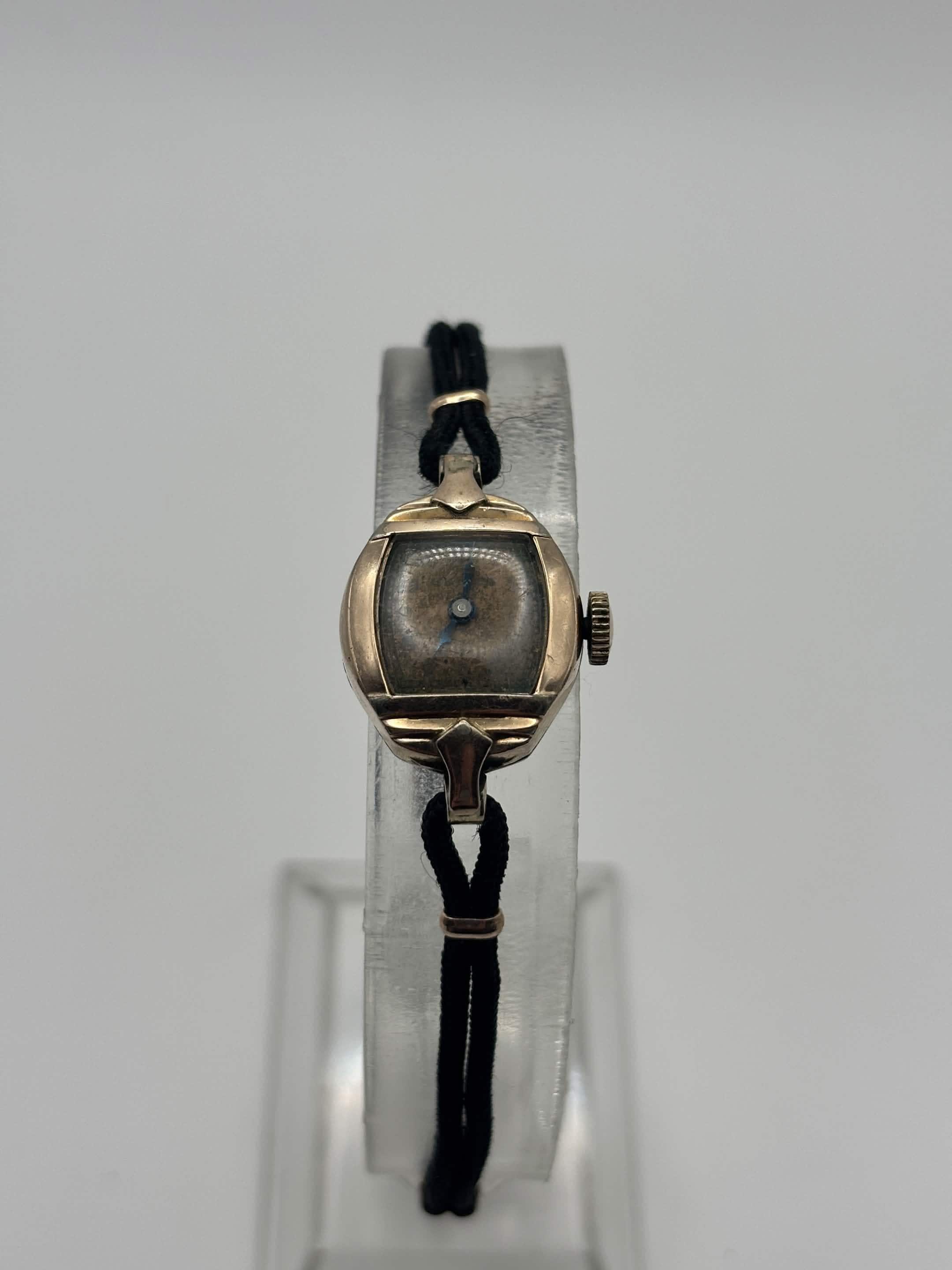 Bulova Womens Gold-Tone Watch Speidel Black Leather Band Vintage 1990’s Era READ Bulova Speidel Gold - Etsy main image 3