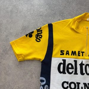 Vintage Cycling Jersey Men’s Small Yellow Del Tongo Colnago Short Sleeve Retro image 4