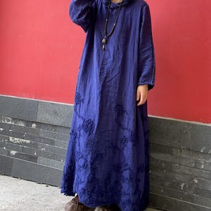 Women Linen Maxi Dress/ Spring Hooded Dresses/ vintage Dress with Pockets image 2