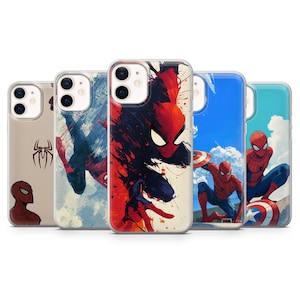 Puede incluir: Una colección de cinco fundas para teléfono con diseños de Spider-Man. Las fundas muestran varias interpretaciones artísticas del superhéroe, con colores vibrantes y poses dinámicas. Cada funda tiene un diseño diferente, incluyendo el logo de Spider-Man y escenas de acción.