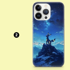 Pu&ograve; includere: Custodia trasparente per telefono con un design a cielo notturno blu scuro, con un personaggio dei cartoni animati nero e giallo su una montagna. La custodia ha una finitura lucida e un paraurti protettivo.