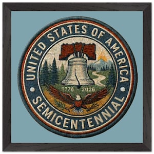 Puede incluir: Un juego de tres tazas de cerámica con un acabado mate moteado. Las tazas son de color crema, gris claro y gris oscuro. Cada taza tiene un diseño simple y minimalista.