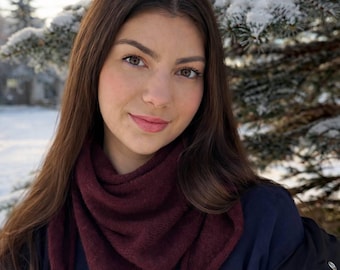 Handmade Cashmere–Merino Triangle Scarf | Soft Winter Neck Warmer