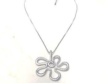 Abstracte bloemenketting