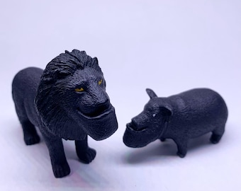 Conjunto de figuras de animales de Black Jaw de Gacha japonesas / Minicoleccionables oscuros