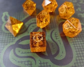 Juego de dados de piedras preciosas • Poliédricos de borde afilado para Dungeons & Dragons