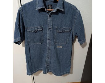 Vintage 90s RARE DKNY Jeans Blue Button Down Shirt Mens Short Sleeve Size Med.