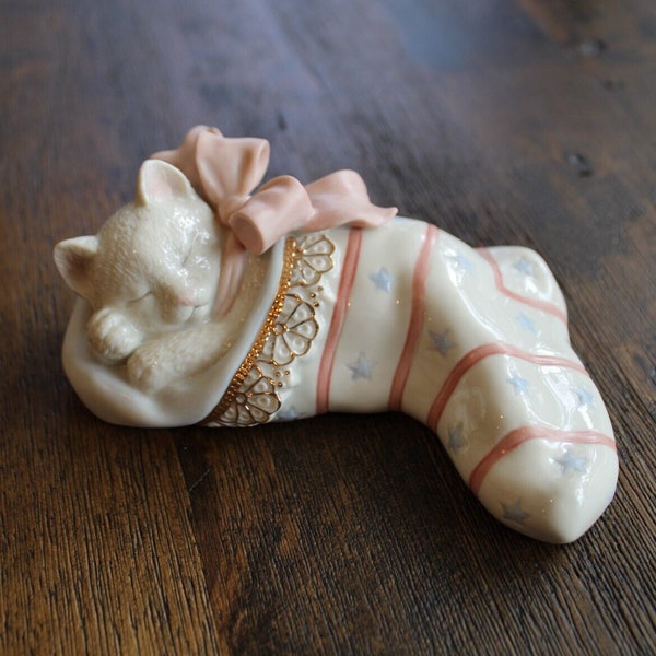 Lenox Christmas Dreams Sleeping Cat in Stocking Figurine