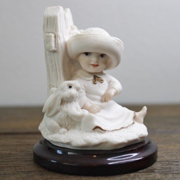 Giuseppe Armani "New Pals" Capodimonte Porcelain Figurine on a Wood Base | Signed