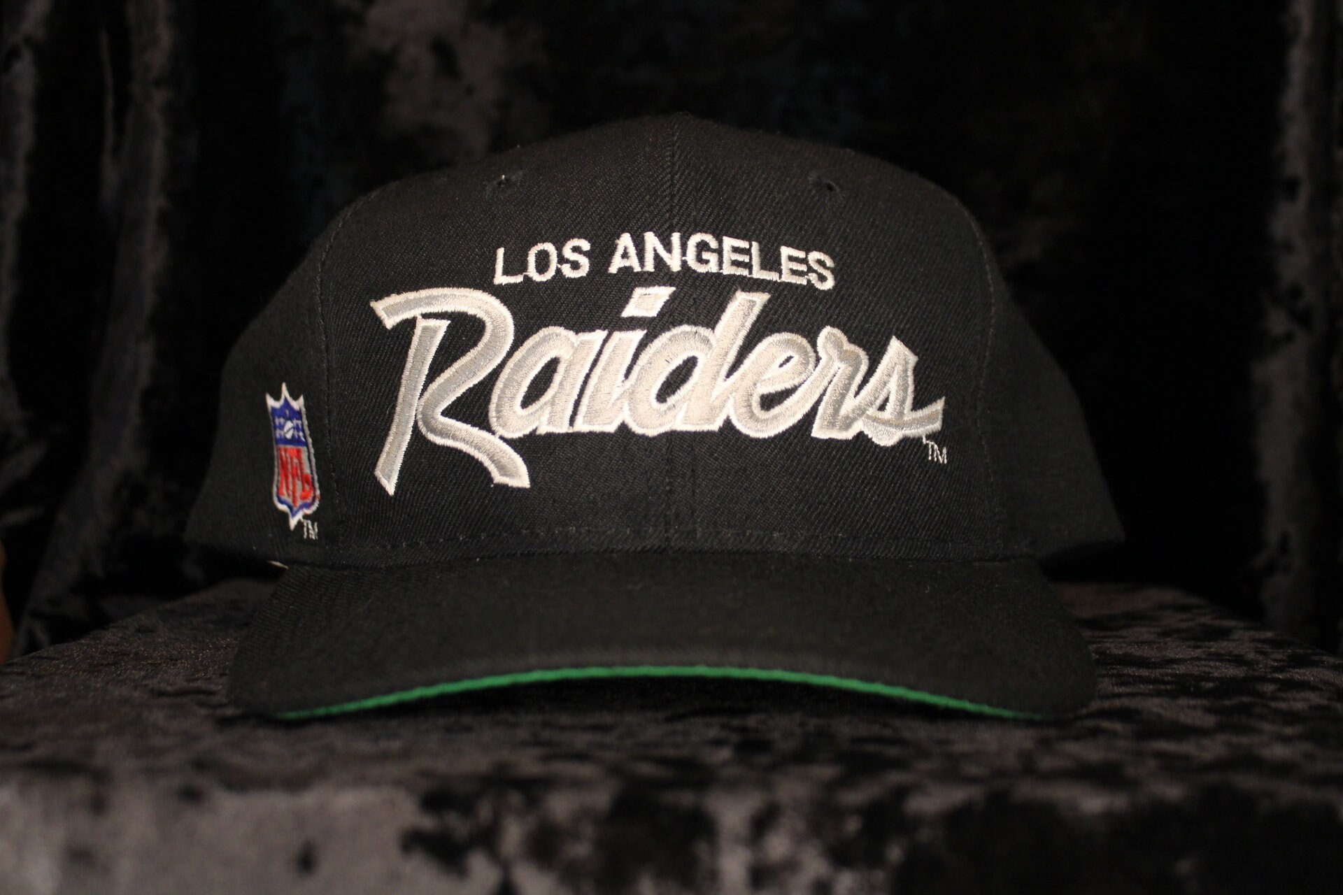Vintage NFL Los Angeles Raiders Snapback Hat | Sports Vintage NFL Los Angeles Raiders Snapback Hat | Sports
