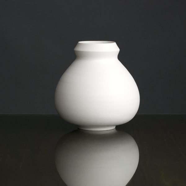 Modern Vase - Handmade Porcelain Vase