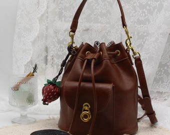 Handmade Strawberries With PU Leather Bucket Bags Drawstring Crossbody Purse for Women with 2 Straps Tote Handbags Vegan Brown
