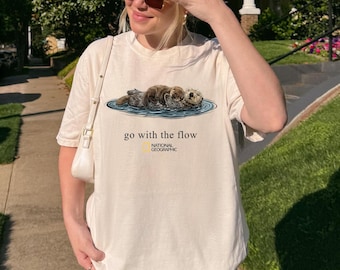 Vintage Go With The Flow Otter National Geographic T-Shirt, Funny Animals Tee
