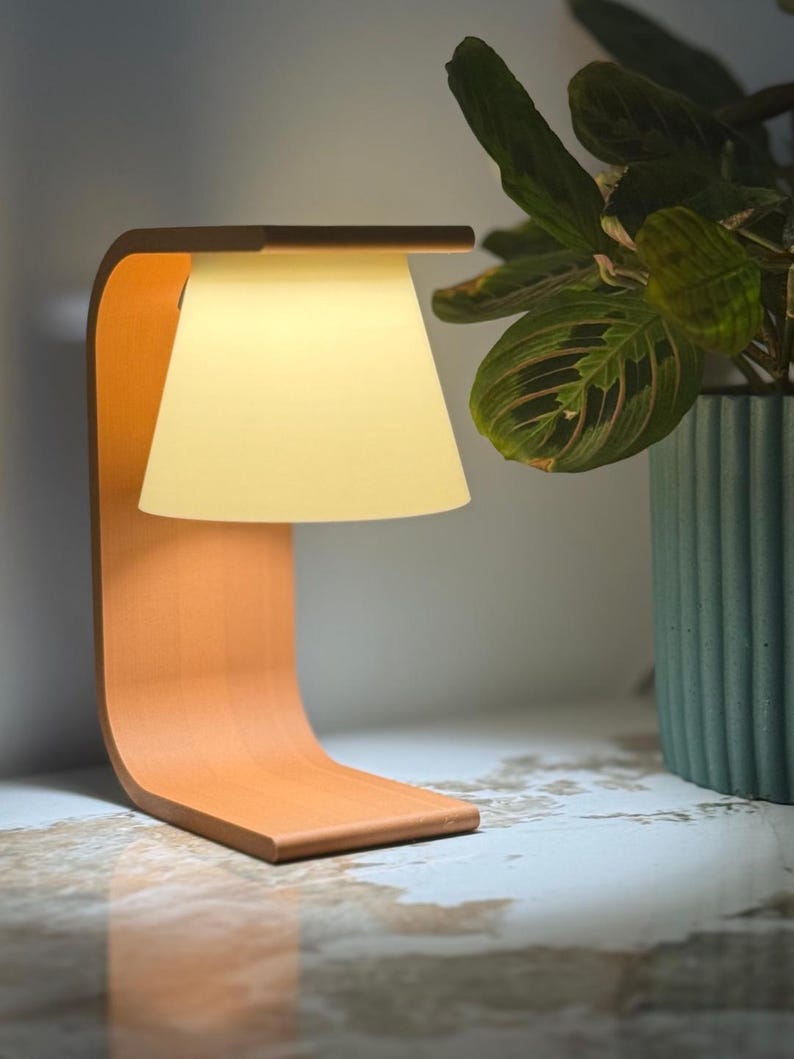 Lámpara de escritorio moderna / Lámpara de mesa minimalista / Decoración de luz de noche