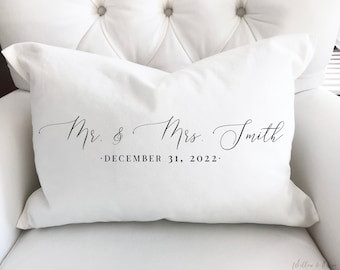 Wedding Gift, Wedding Pillow, Mr and Mrs Pillow, Wedding Shower Gift, Monogrammed Pillow, Personalized Pillow, Couple Wedding Gift Pillow