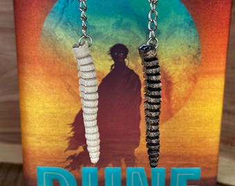 Flexible Dune sand worm Keychain charm articulated sci-fi  mini figurine desert worm toy unique gift for dune fans arrakis maker Shia Hulud