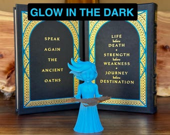 Syl Leaf Holder Glow – Stormlight Archive Inspired Sylphrena Figurine | Cosmere Book Decor | Fantasy Reader Gift | Spren Shelf Decor