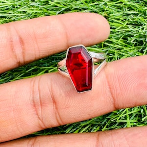 Coffin Stone Red Garnet Ring, Handmade 925 Silver Ring