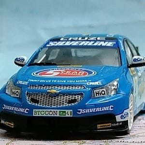 Modèle Réduit Chevy Cruze RS Sedan échelle 1:18 - Miniature Neuve, Boîte HK