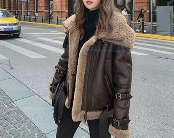 Chaqueta de cuero marrón de oveja con cuello doble para mujer - Abrigo de cuero bomber vintage con forro de piel.
