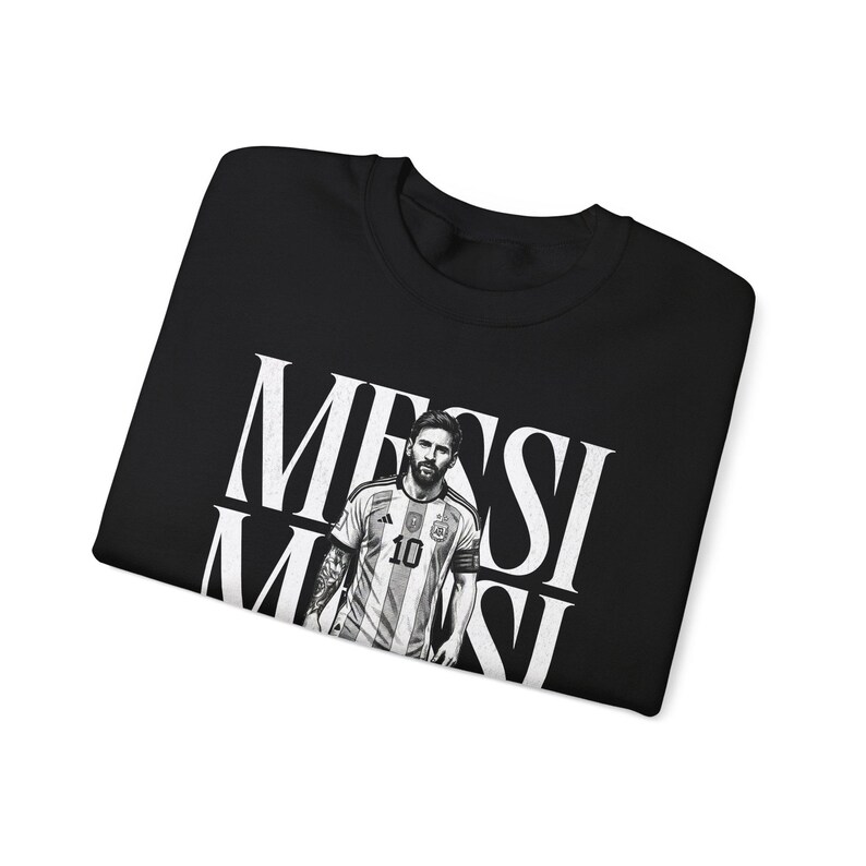 Lionel Messi "The Messiah" Sweatshirt - Argentina Football Fan Crewneck image 6