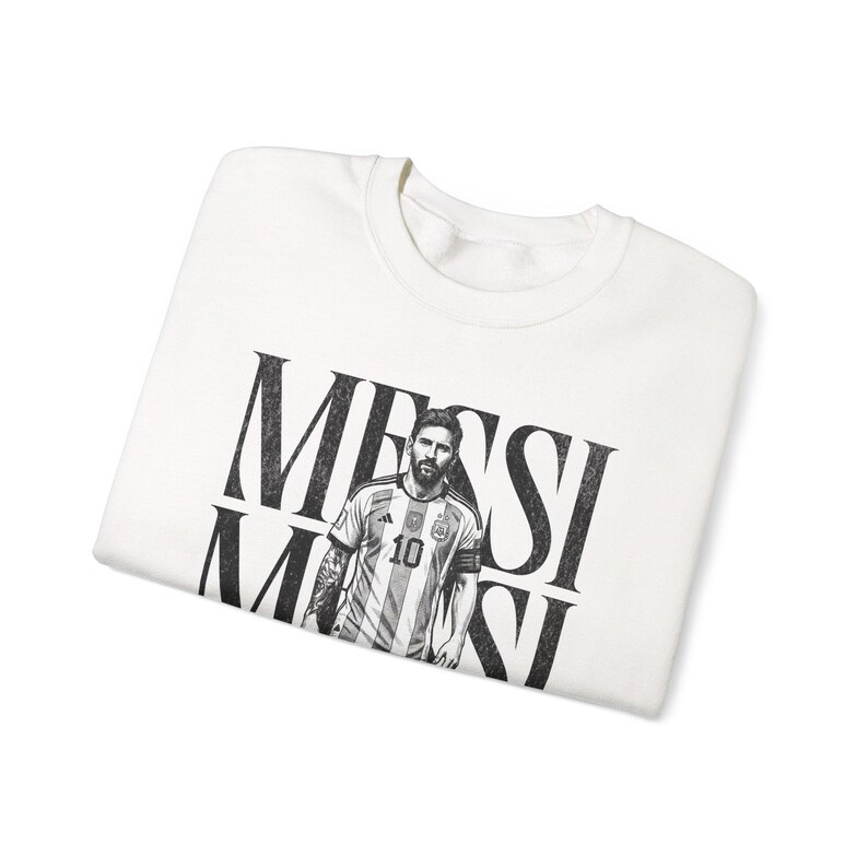 Lionel Messi "The Messiah" Sweatshirt - Argentina Football Fan Crewneck image 7