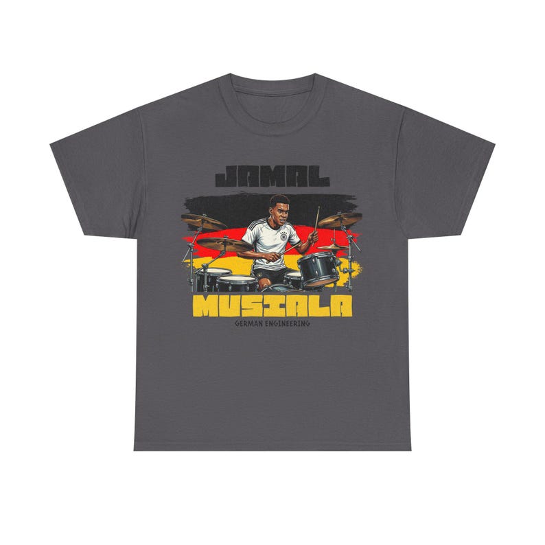 ジャマル・ムシアラ グラフィックTシャツ ドイツ、フットボールドラマーTシャツ、ドイツエンジニアリングシャツ、サッカーファンギフト ユニセックス オーバーサイズ ストリートウェア 画像 16