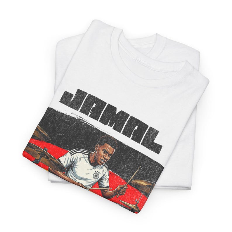 ジャマル・ムシアラ グラフィックTシャツ ドイツ、フットボールドラマーTシャツ、ドイツエンジニアリングシャツ、サッカーファンギフト ユニセックス オーバーサイズ ストリートウェア 画像 5