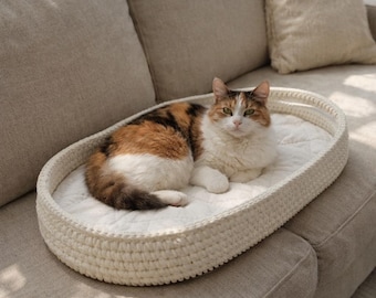 Pet Bed Handmade Crochet Plush Lounge, Luxury Knitted Furniture Cushion, Comfy Home Bed for Pets, Stylish Gift Decor Cozy Luxury Feel Sof