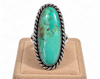 Kingman Türkisring aus Sterlingsilber: Länglicher ovaler Cabochon, Südwestlicher Boho-Stil
