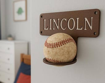 Soporte de béisbol de metal con nombre / Decoración personalizada para sala deportiva / Exhibidor de béisbol para niños