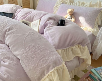 Juego de cama con volantes en relieve de lavanda y edredón floral vintage