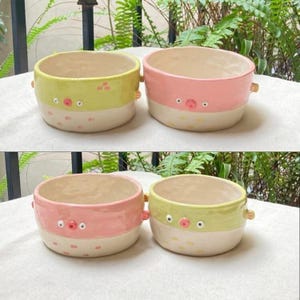 Bol de cerámica artesanal con forma de pez globo, plato de ensalada de cerámica pintado a mano en colores pastel, bol de gres, pieza de arte funcional, regalo de inauguración de casa