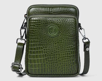 Handmade Croc Embossed Buffalo Leather Sling Bag – Vintage Travel Crossbody Shoulder Bag