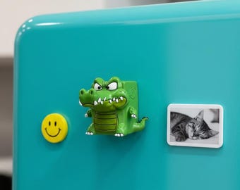 krokodil|Hand-Painted Resin Crocodile Figurine | Whimsical Desk Decor|Cartoon animal magnets