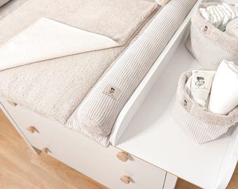 Skötbädd i manchester och frotté | Skötbädd | Skötmattaset | Babypresent till nyfödd | Nyfödd | Skötbädd