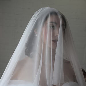 Drop Veil, Veil, Retro Veil, Mantilla Veil, Circle Veil , Blusher Veil, Finger Tip Veil, Bridal Veil, Bridal veil ballet blusher veil, Veil image 1