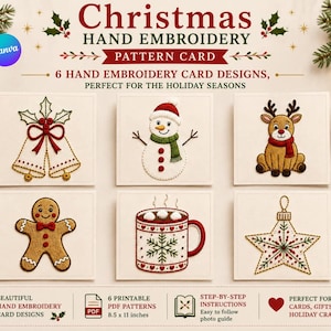 Peut inclure: Un ensemble de six cartes de modèles de broderie à la main de Noël avec des motifs de cloches, un bonhomme de neige, un renne, un bonhomme en pain d'épice, une tasse de cacao et une étoile. Le texte indique Christmas Hand Embroidery Pattern Card.