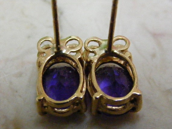 Vintage Deep Purple Amethyst Pierced Earrings in … - image 7