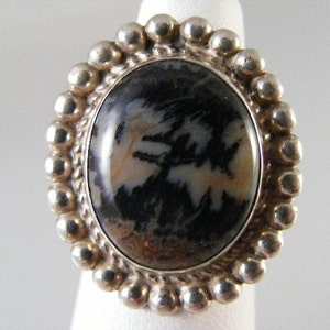 Large Vintage Fred Harvey Era Petrified Wood Ring in Sterling Silver.....  Lot 4547